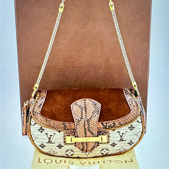 LOUIS VUITTON Python Suede Monogram Empire Levant Marron XBody LIMITED EDITION - Picture 2 of 11